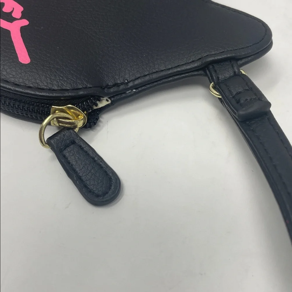 Betsey Johnson Black Cat W/Sunglasses Wristlet Excellent Condition